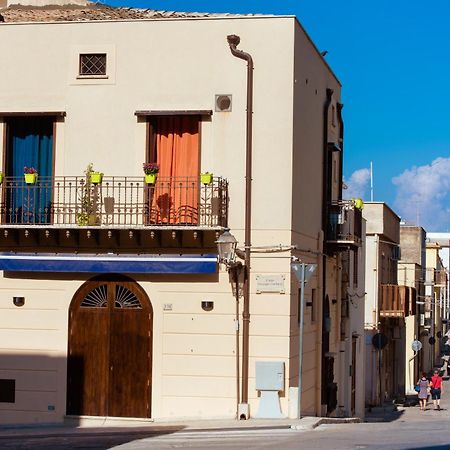 Camere Simona Castellammare del Golfo Luaran gambar